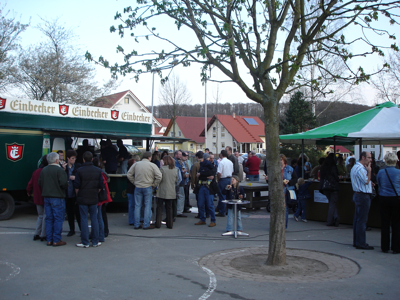 Fest auf dem Schulhof